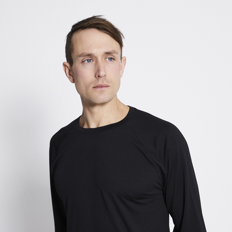 Lightweight longsleeve "Odal" Black 2